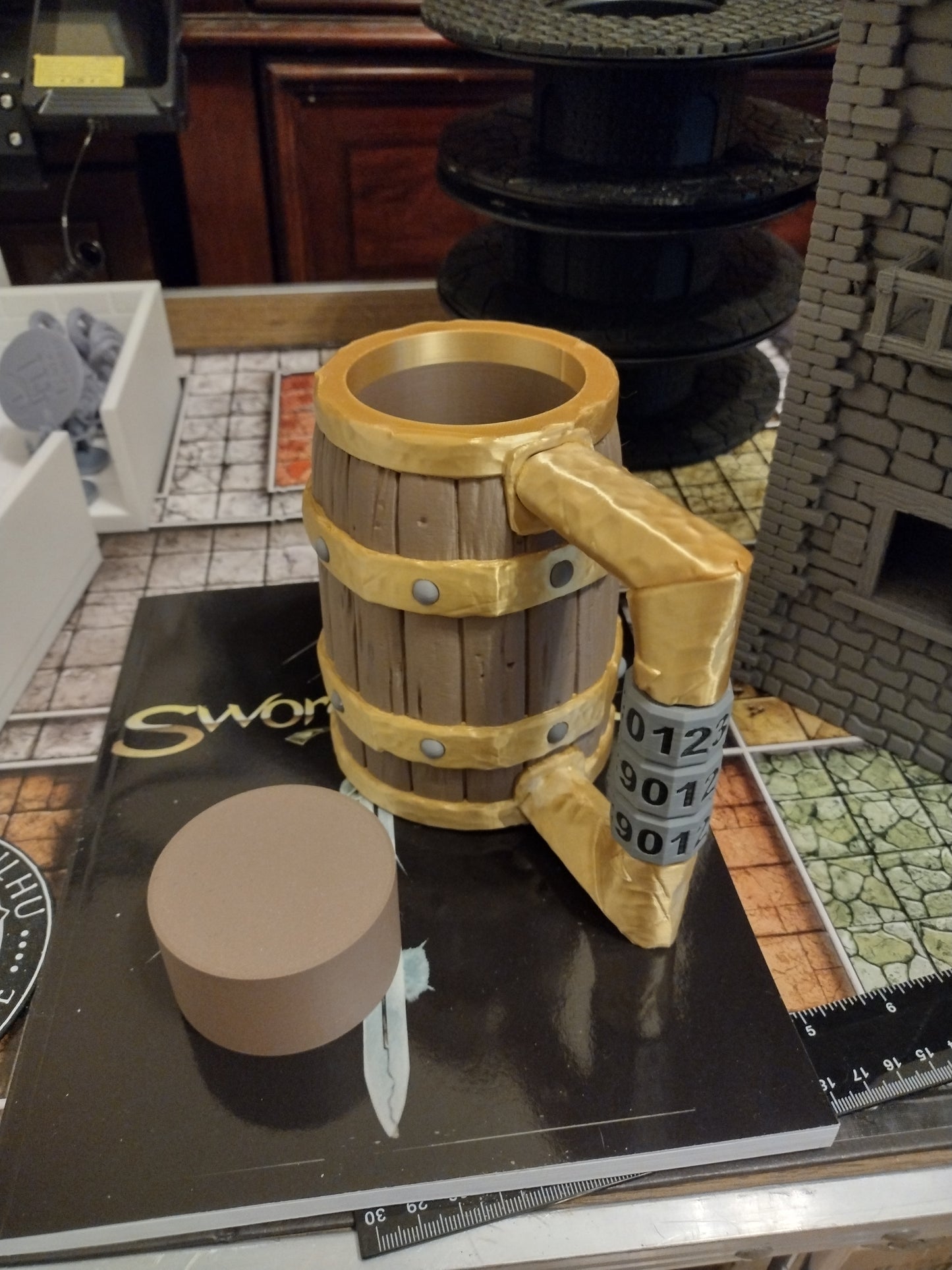 Dwarven Keg Beverage holder with Life Counter