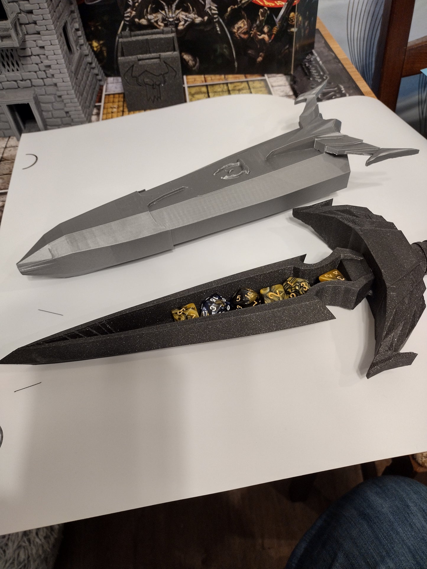 Mehunes Dagon Dice Sword