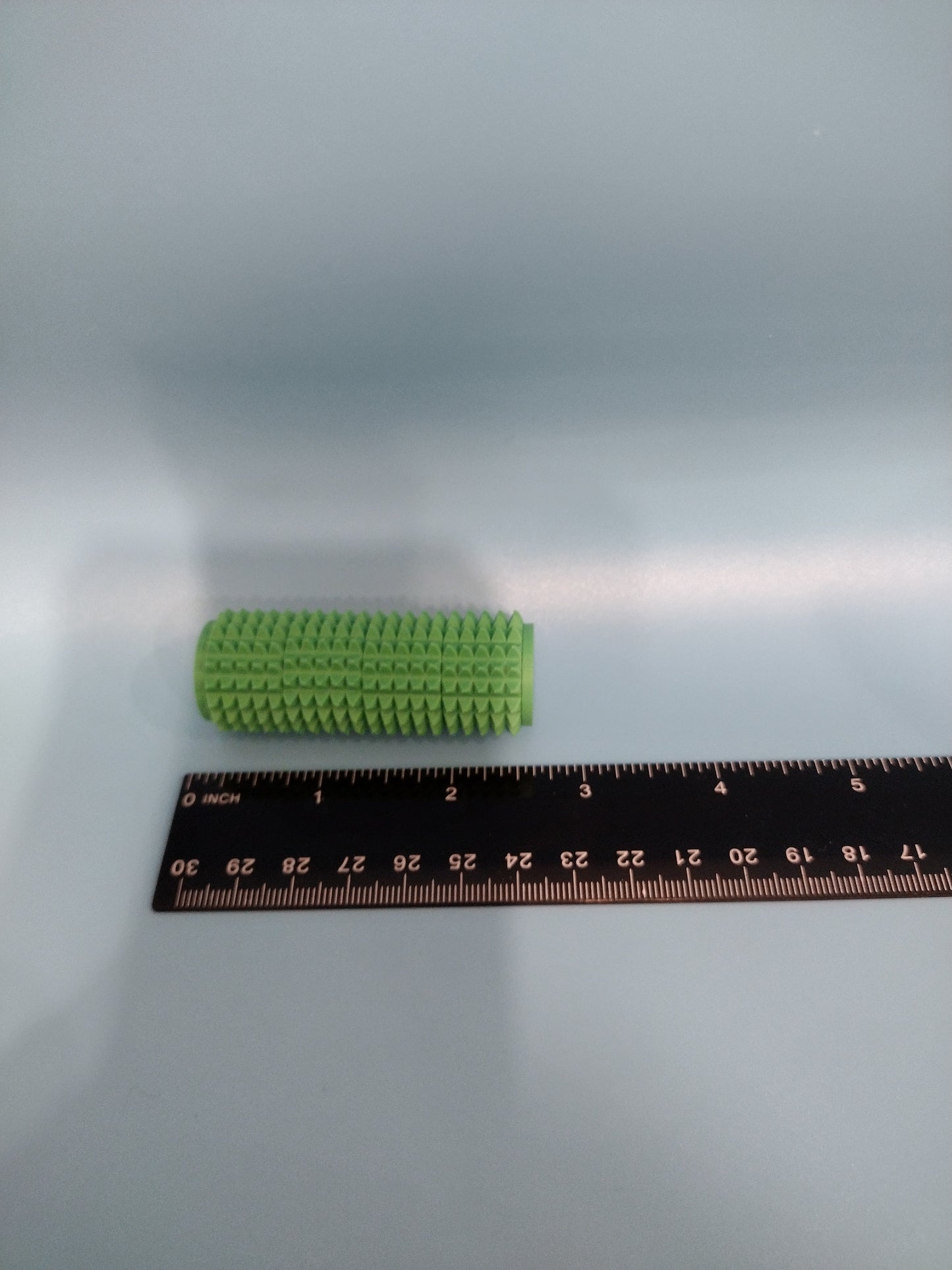 Fidget pain roller moveable drums-green